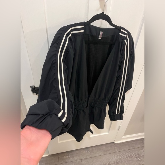 Free People: FP Movement Rory Romper / Track Suit Runsie / Shortsie Medium - Picture 5 of 10